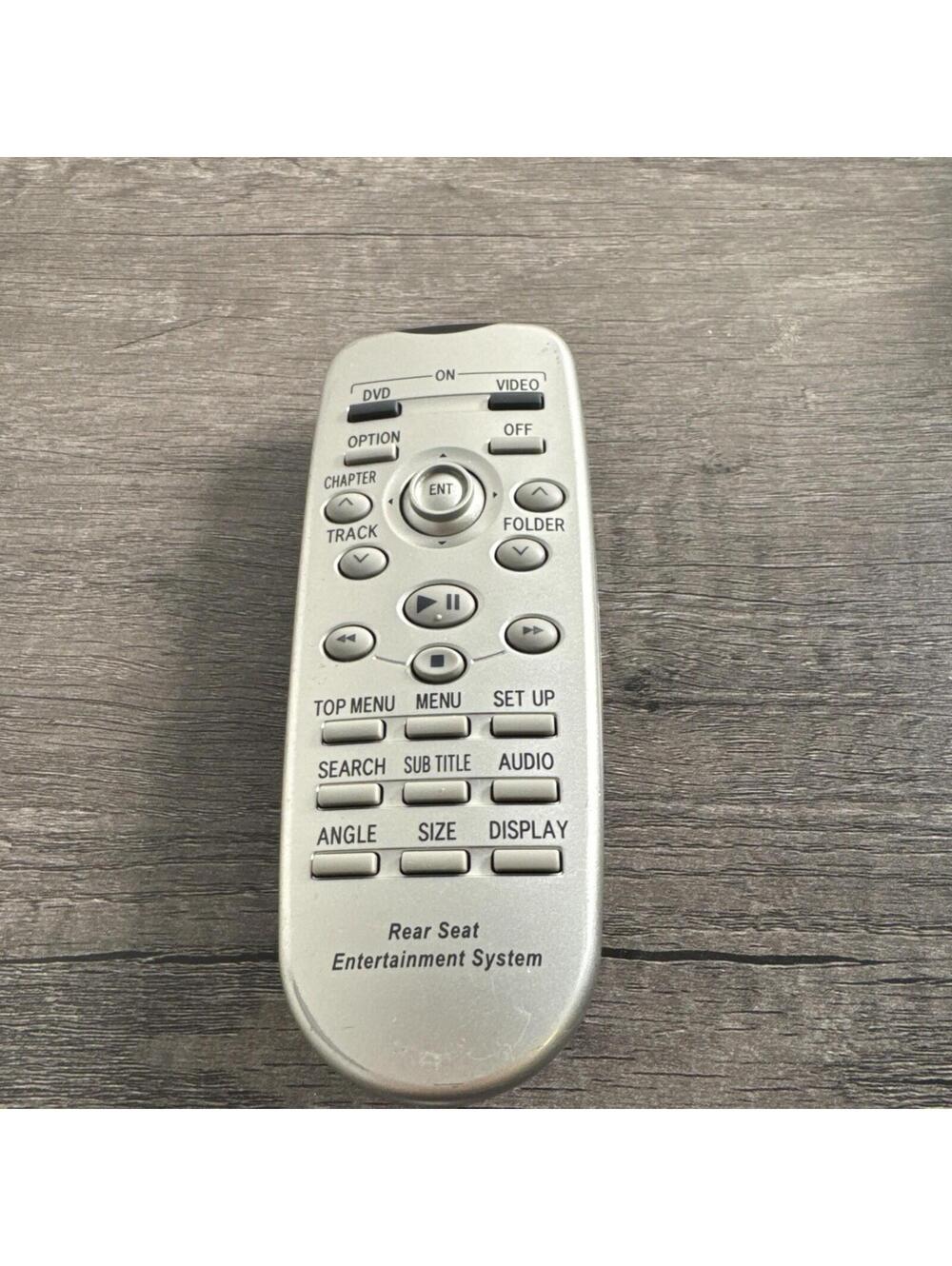 2006 Toyota Sienna XLE REAR DVD Entertainment Remote REAR SEAT OEM 86170-45020